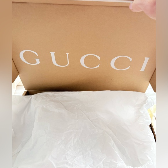 Gucci Beige Monogram Tote Brand New tags attached! Still in box - Picture 11 of 16
